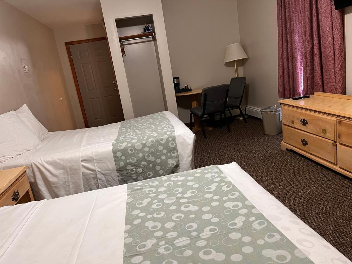 Oswego Inn ภายนอก รูปภาพ