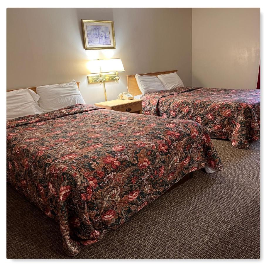Oswego Inn ภายนอก รูปภาพ