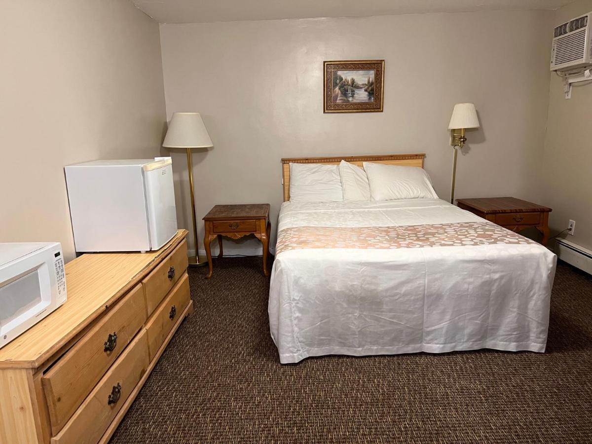 Oswego Inn ภายนอก รูปภาพ