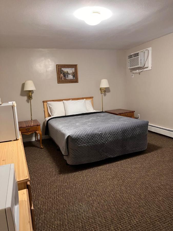 Oswego Inn ภายนอก รูปภาพ