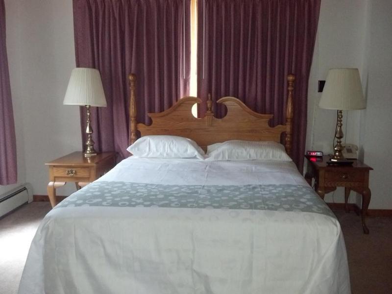 Oswego Inn ภายนอก รูปภาพ